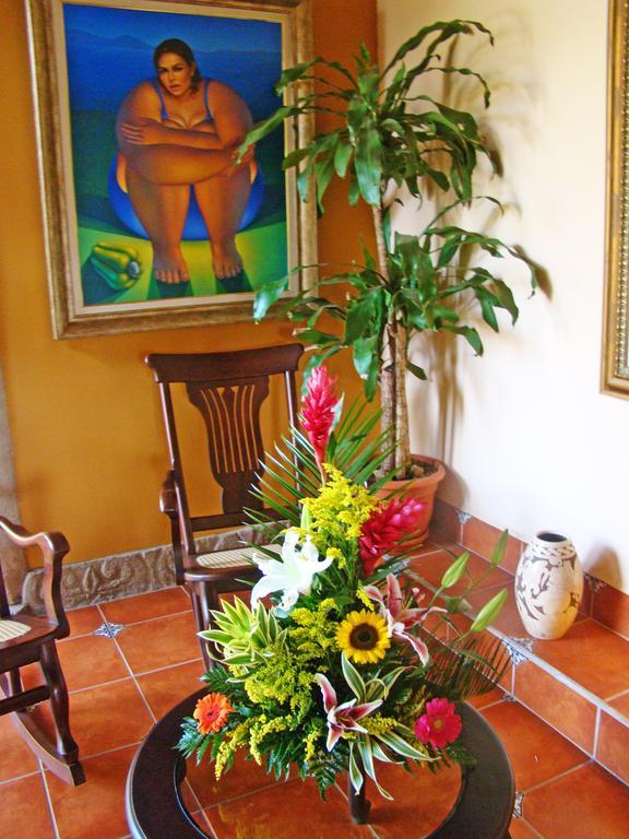 Hotel Colonnade Nicaragua Манагуа Екстериор снимка