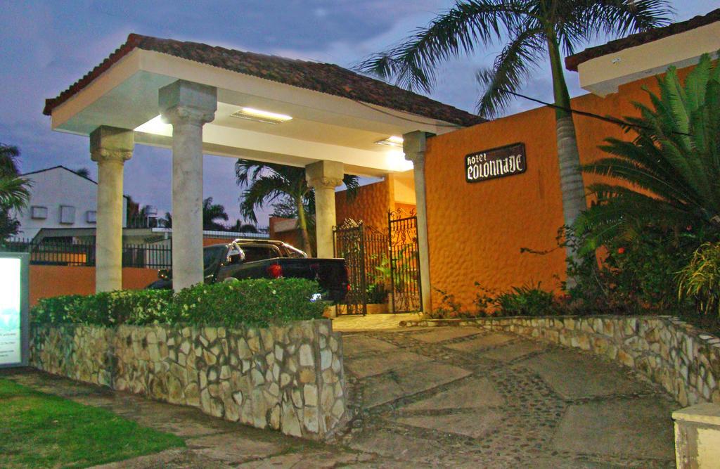 Hotel Colonnade Nicaragua Манагуа Екстериор снимка
