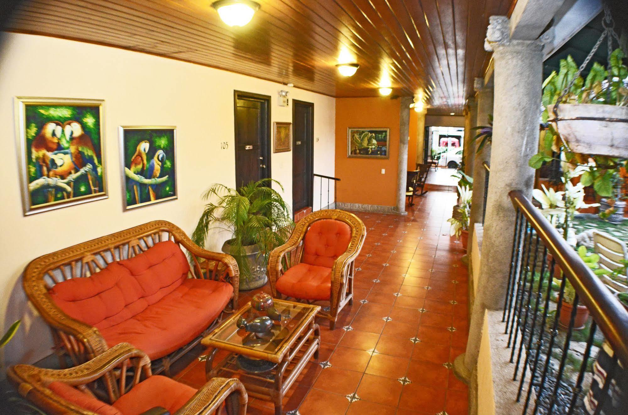 Hotel Colonnade Nicaragua Манагуа Екстериор снимка