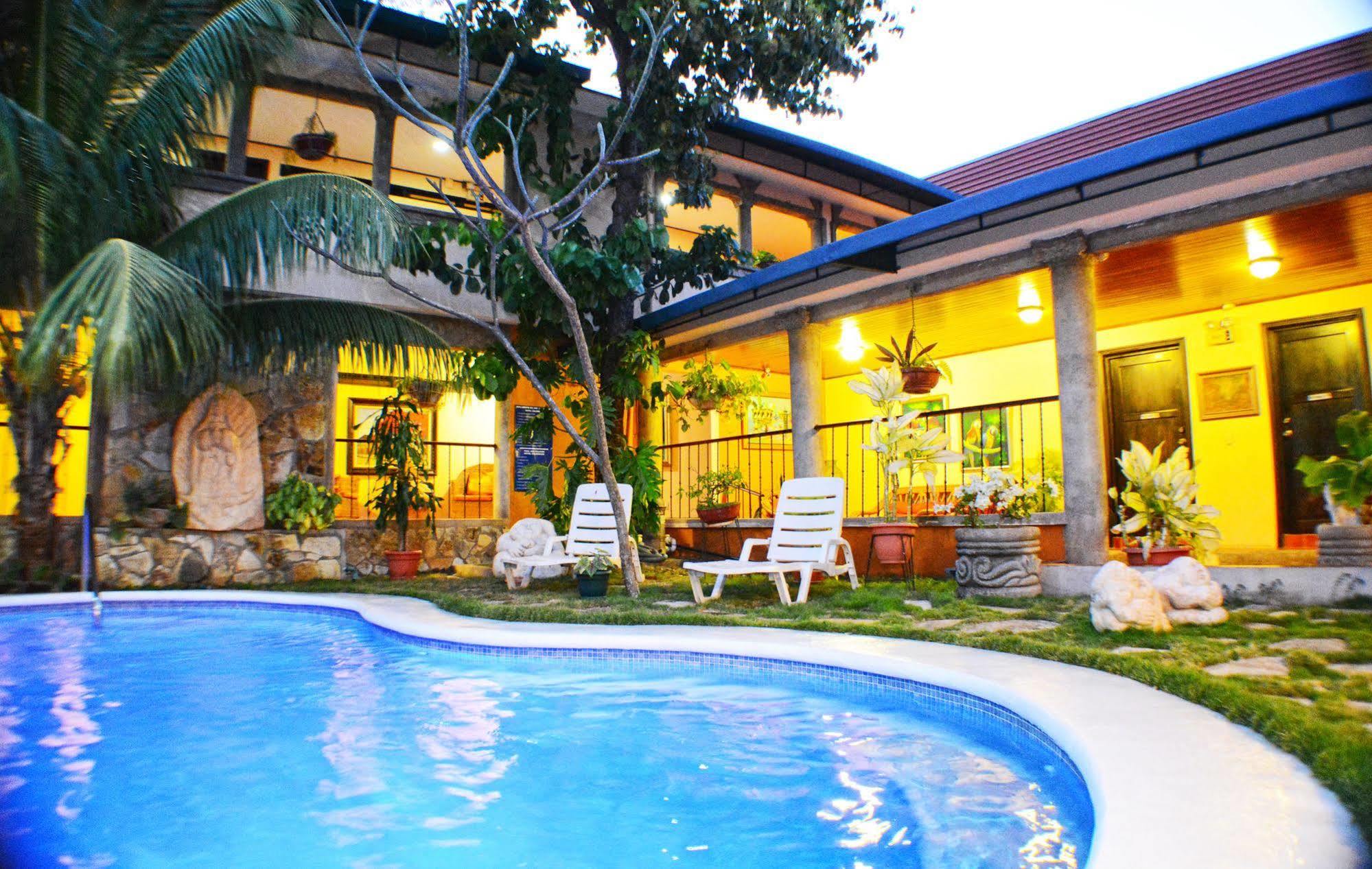 Hotel Colonnade Nicaragua Манагуа Екстериор снимка