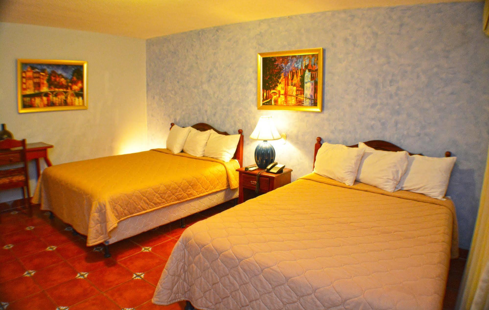 Hotel Colonnade Nicaragua Манагуа Екстериор снимка
