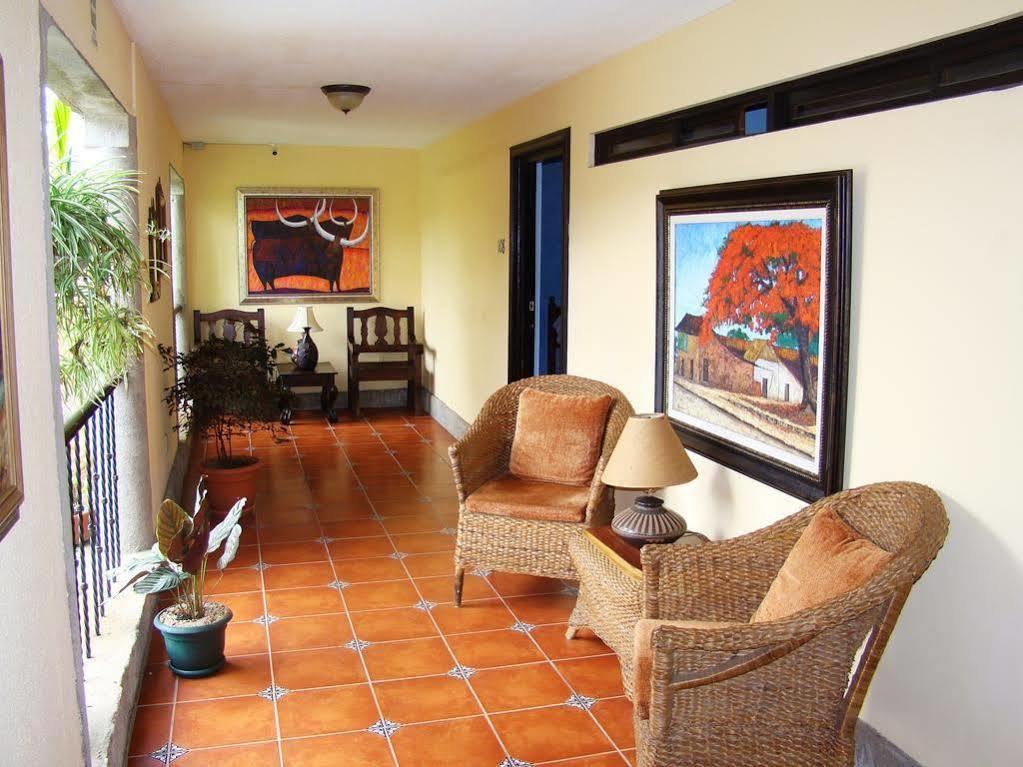 Hotel Colonnade Nicaragua Манагуа Екстериор снимка